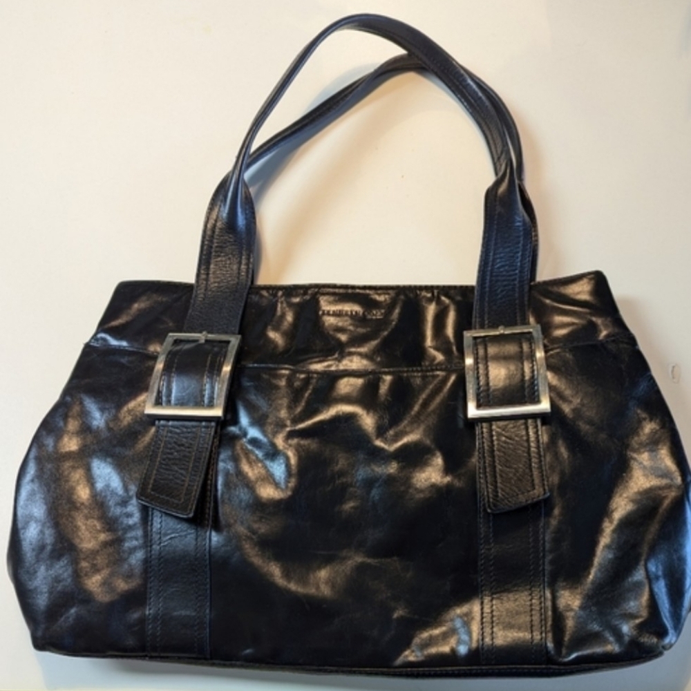 Kenneth Cole black leather shoulder handbag